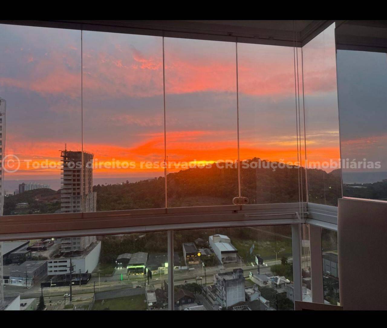 Foto do imóvel Apartamento 2 Dormitórios com Vista na Praia Brava – Itajaí
