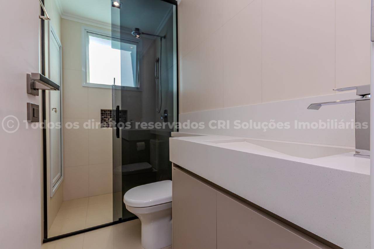 Foto do imóvel Apartamento Mobiliado com 4 Quartos e 3 Suítes à Venda no Edifício Olympo Tower em Balneário Camboriú
