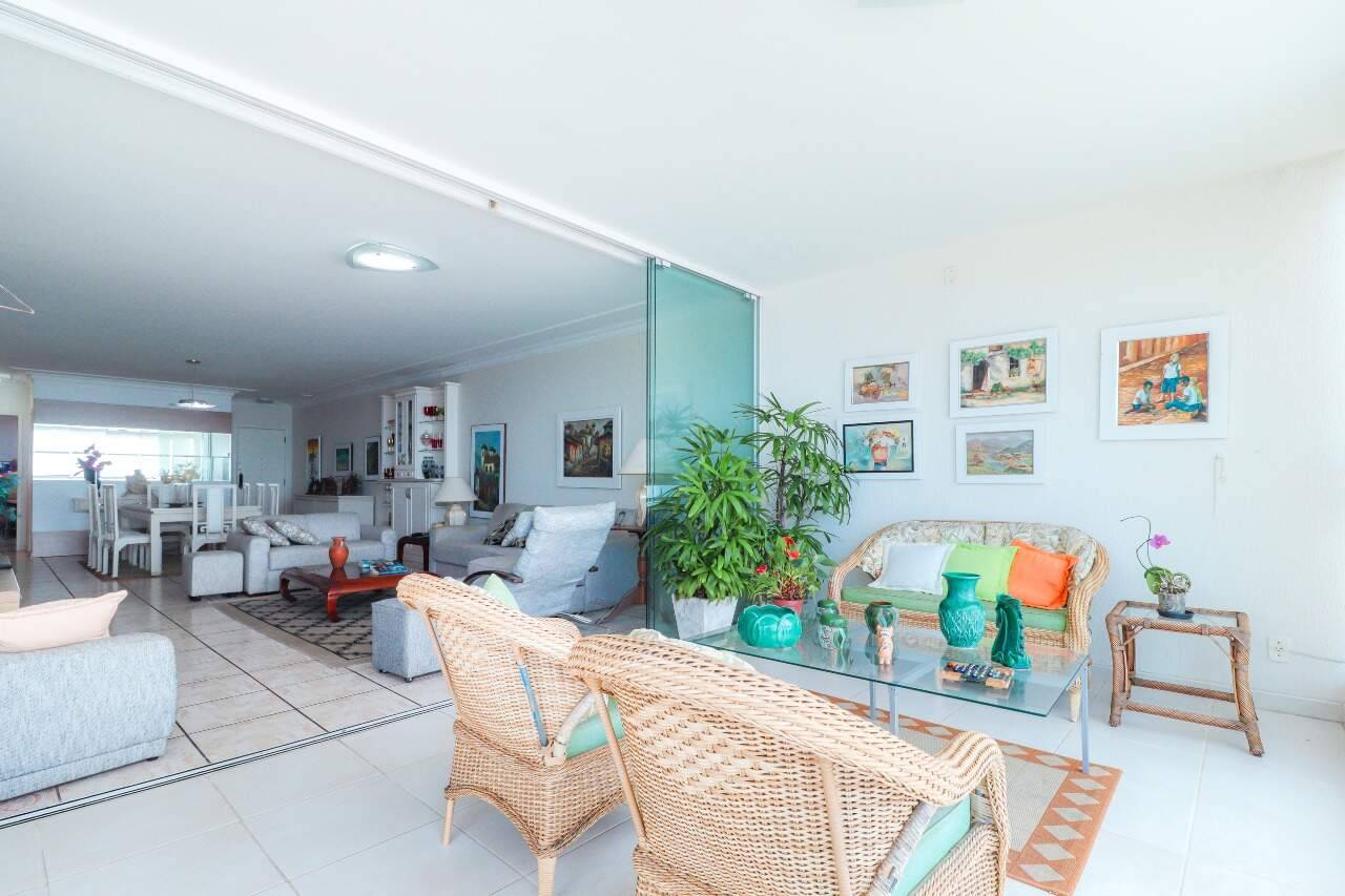 Foto do imóvel Apartamento Mobiliado Balneário Camboriú – 3 Dormitórios com Suíte e Vista para o Mar