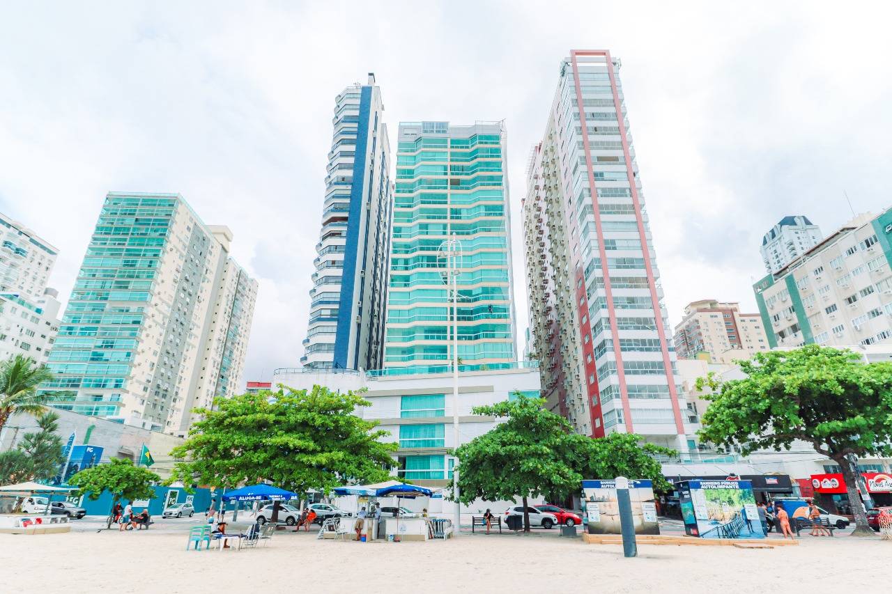 Foto do imóvel Apartamento Mobiliado Balneário Camboriú – 3 Dormitórios com Suíte e Vista para o Mar