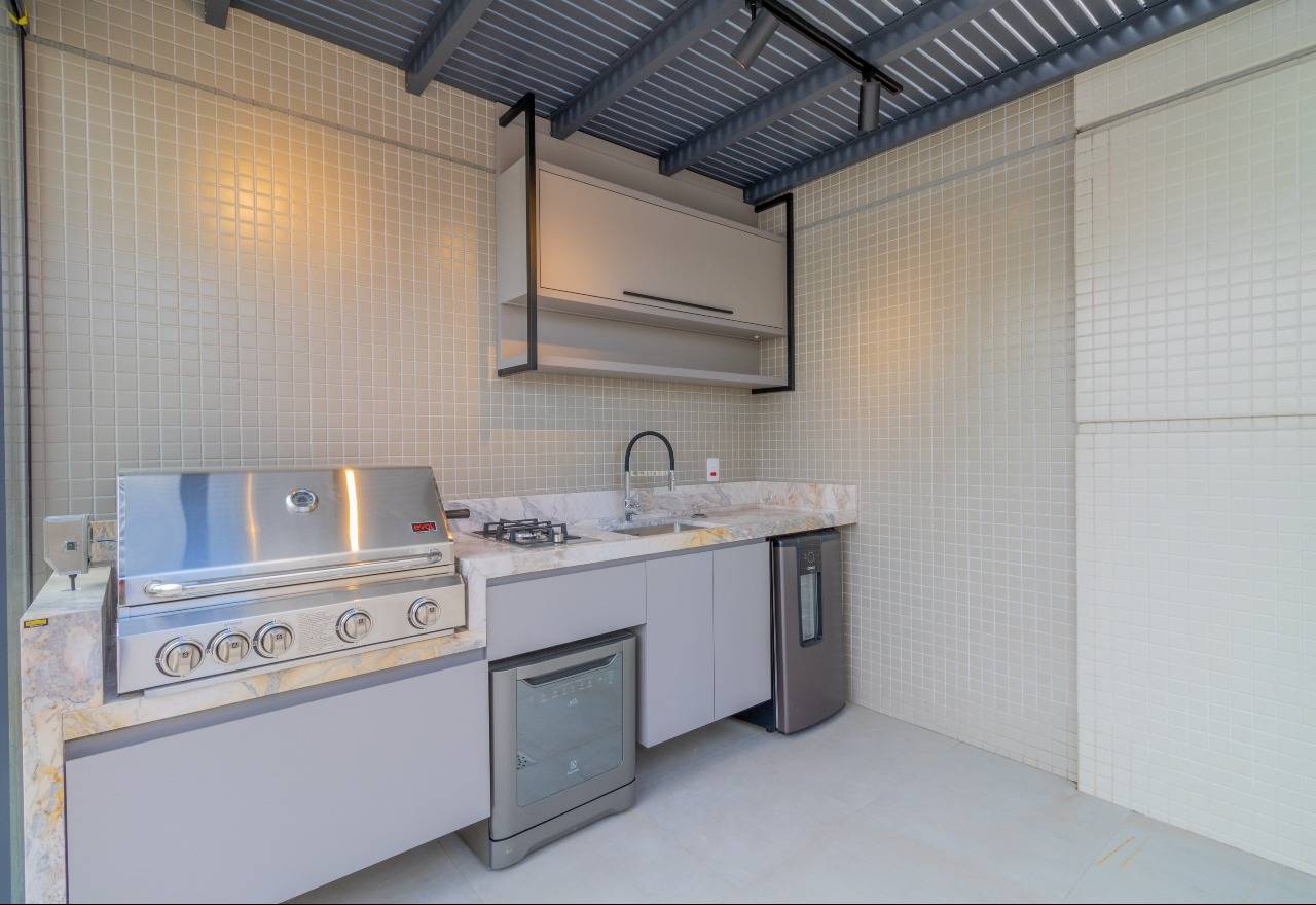 Foto do imóvel Apartamento à Venda no Serendipity Village em Balneário Camboriú – 4 Dormitórios Mobiliado Frente Mar