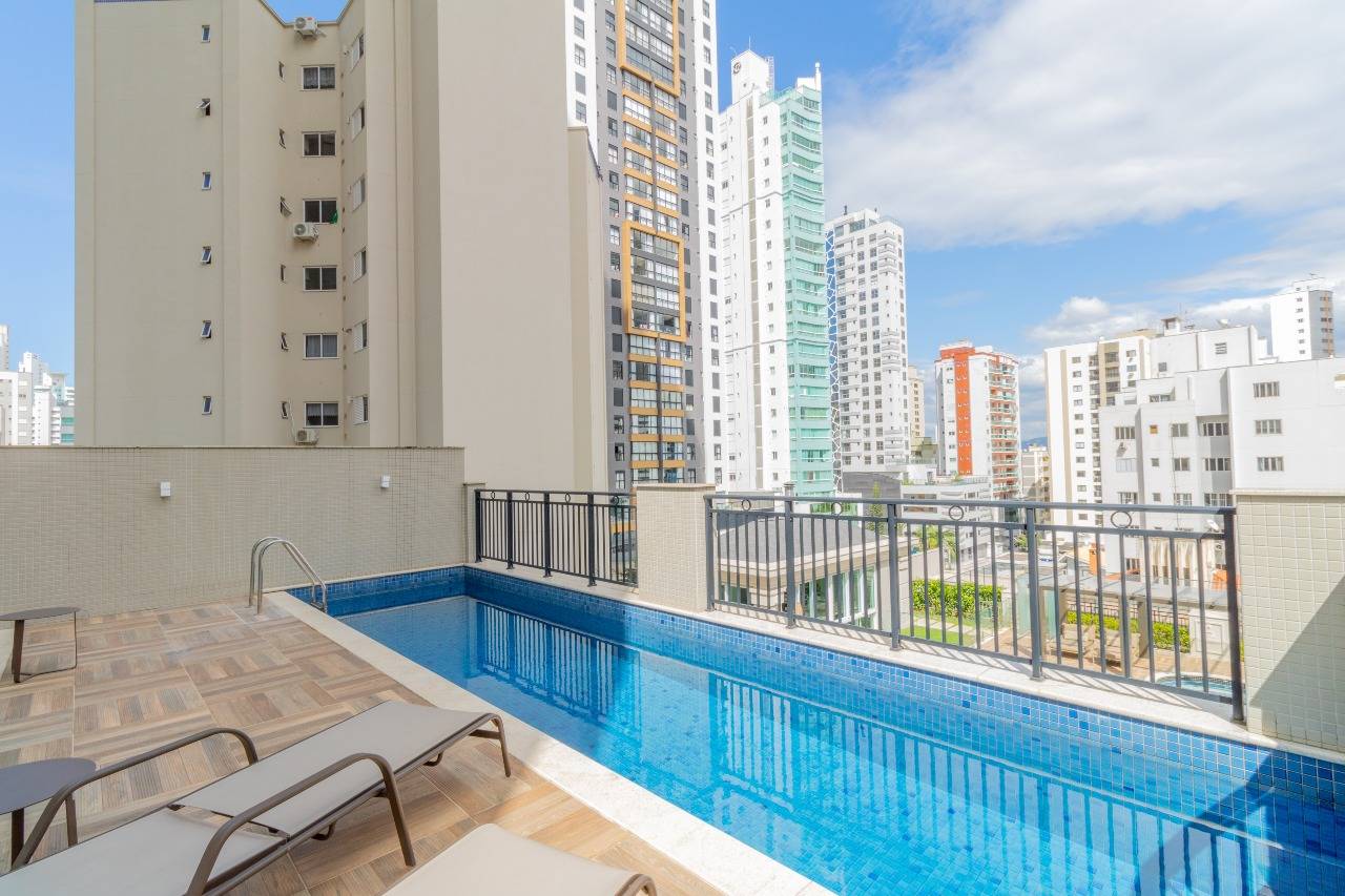 Foto do imóvel Apartamento à Venda no Serendipity Village em Balneário Camboriú – 4 Dormitórios Mobiliado Frente Mar