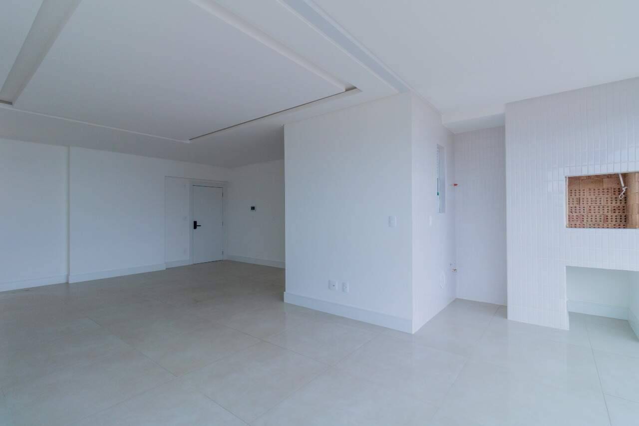 Foto do imóvel Apartamento de 128,50 m² com 3 suítes e varanda gourmet em Meia Praia, Itapema