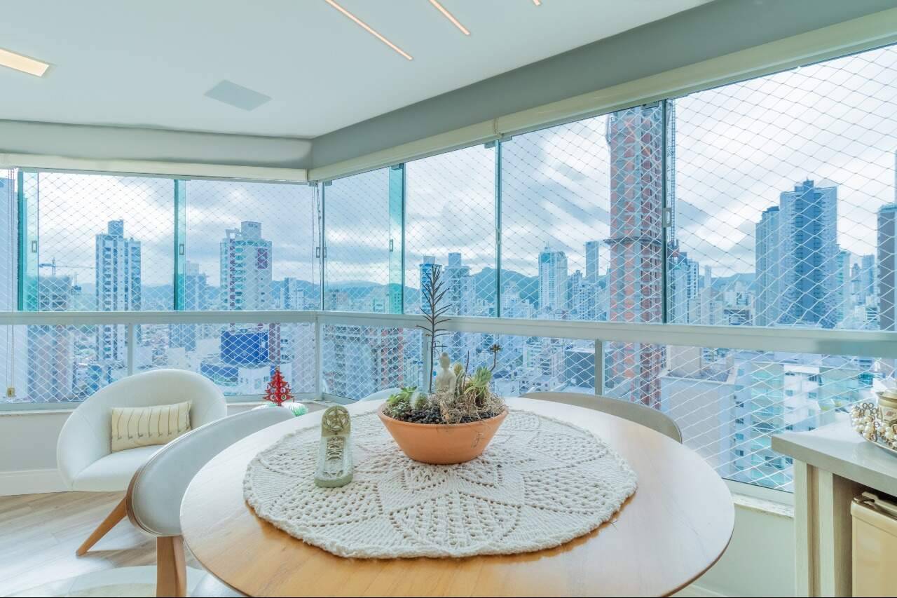 Foto do imóvel Apartamento mobiliado de 03 suítes no Edifício Summerville em Balneário Camboriú 
