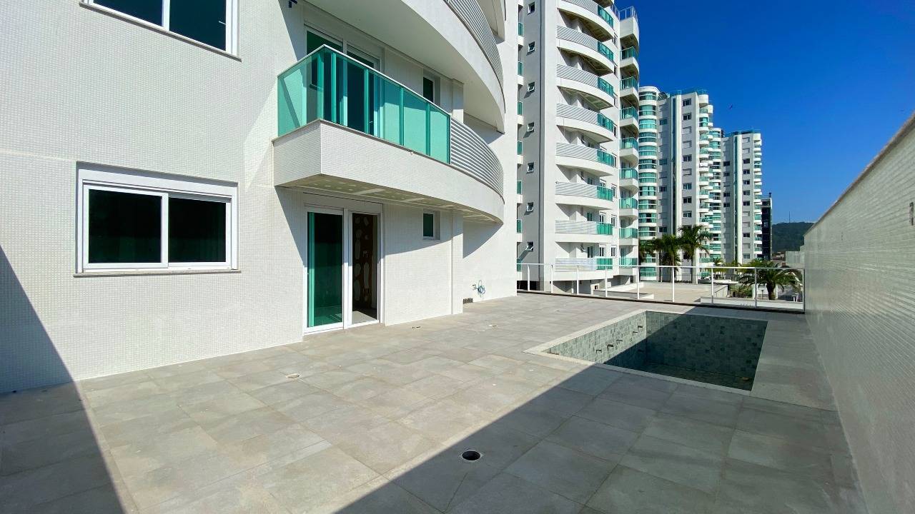 Foto do imóvel Apartamento na Reserva Figueira Brava Beach Itajaí com 3 suítes e 151m²