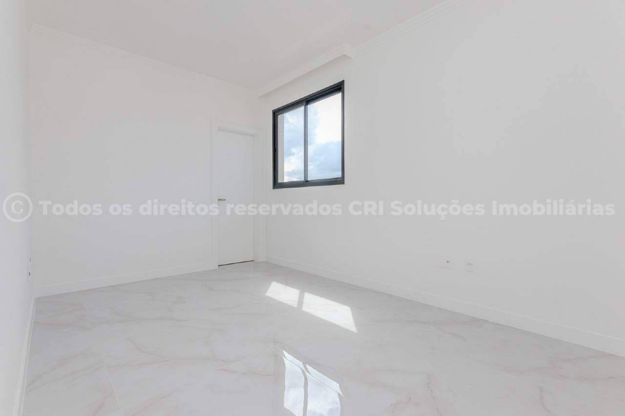 Foto do imóvel Apartamento com 03 suítes no Residencial Greta Palace em Meia Praia de Itapema