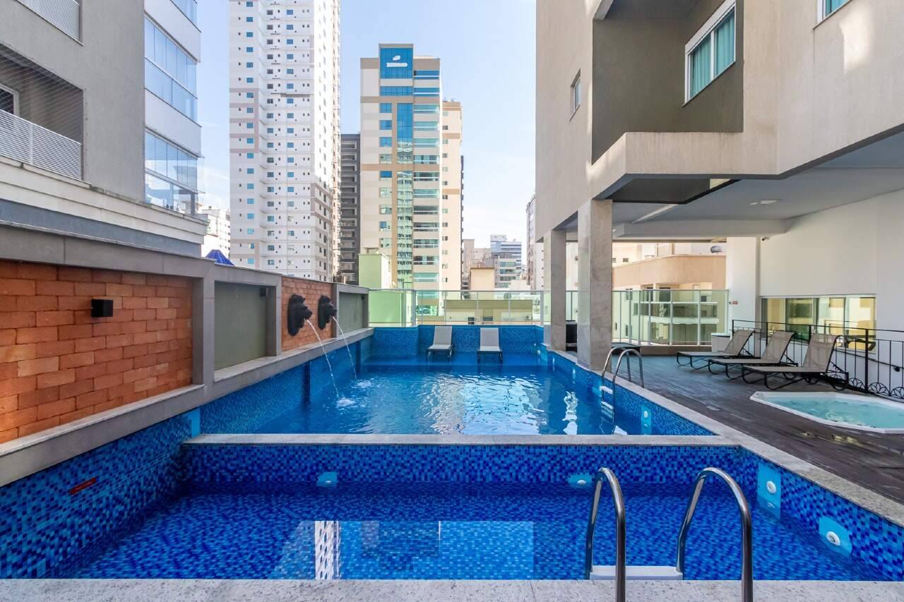 Foto do imóvel Província de Vicenza | Apartamento mobiliado 04 suítes, 193 m² | Imóvel à venda na Meia Praia, Itapema/SC 