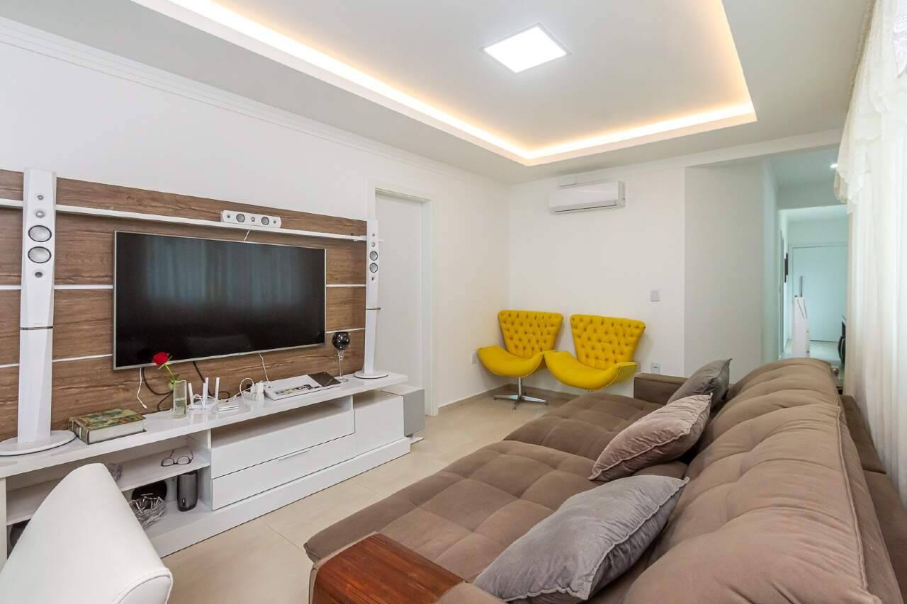 Foto do imóvel Apartamento 160m² no Edifício Aleandro Beber – Meia Praia Itapema