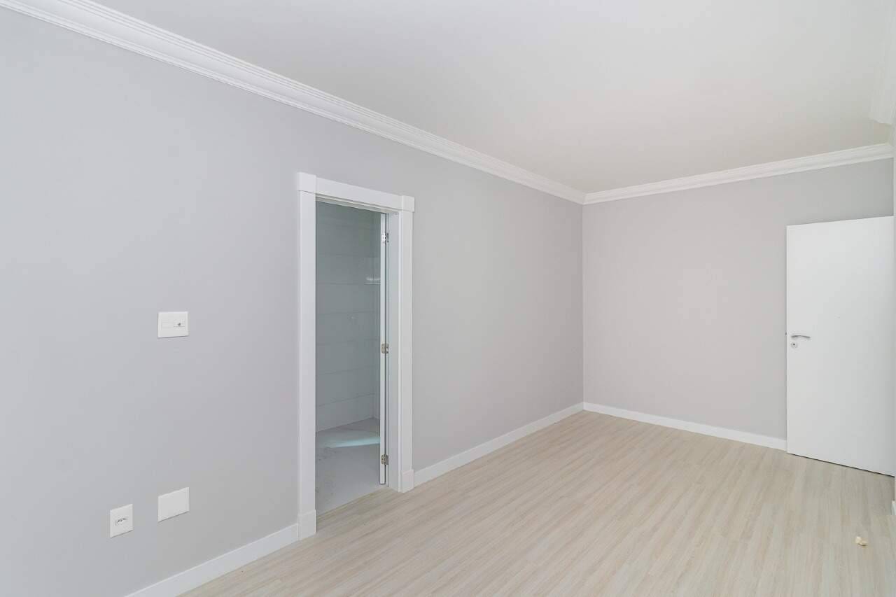 Foto do imóvel Apartamento Piazza De Fiori na Meia Praia em Itapema 