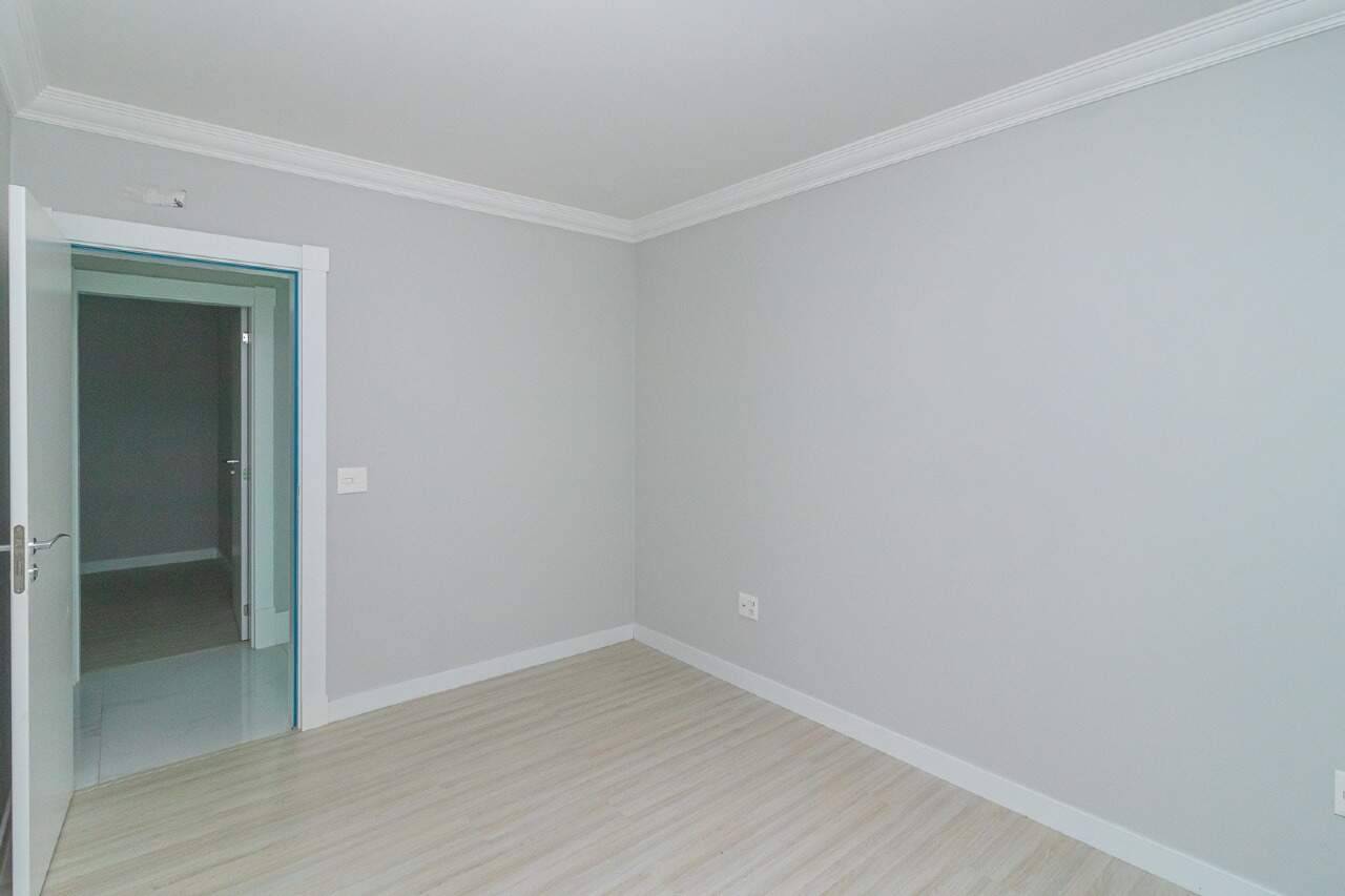 Foto do imóvel Apartamento Piazza De Fiori na Meia Praia em Itapema 