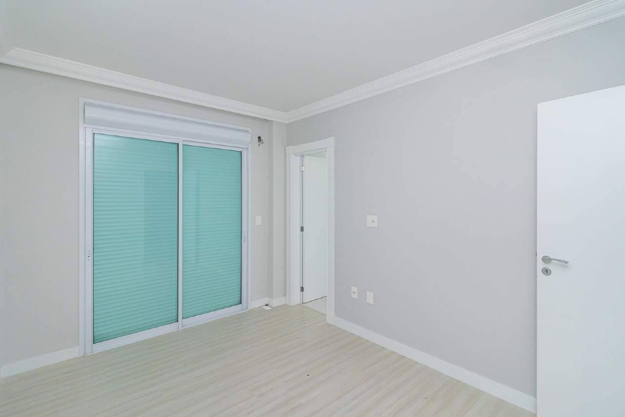 Foto do imóvel Apartamento Piazza De Fiori na Meia Praia em Itapema 