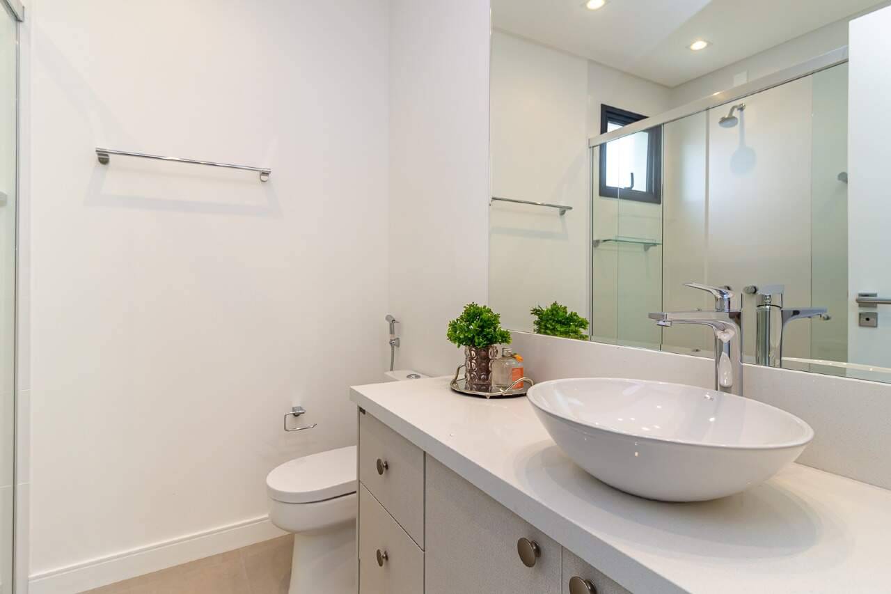 Foto do imóvel Apartamento Mobiliado com 3 Suítes no Residencial Dom Benedito em Meia Praia – Itapema**