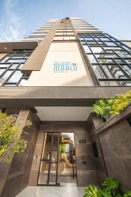 Foto do imóvel Apartamento 3 Suítes à Venda no Edifício Águas de Março – Meia Praia, Itapema