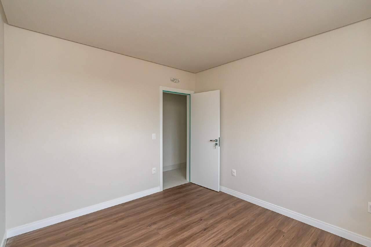 Foto do imóvel Apartamento 3 Suítes à Venda no Edifício Águas de Março – Meia Praia, Itapema