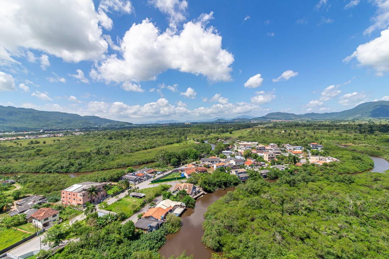 Foto do imóvel Apartamento mobiliado no Elohim Itapema com 3 suítes e 110m²