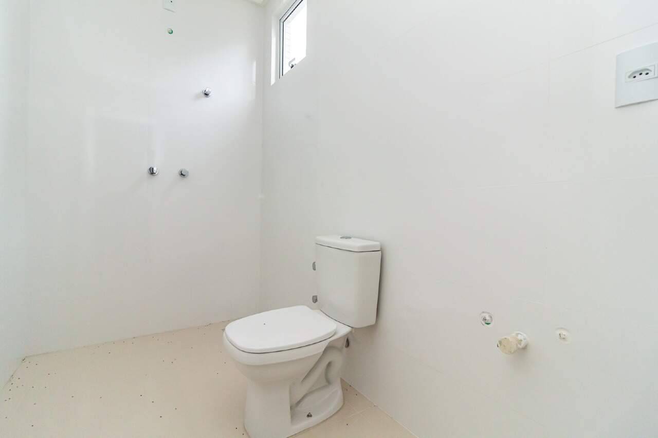 Foto do imóvel Apartamento com 3 suítes em Meia Praia, Itapema/SC.