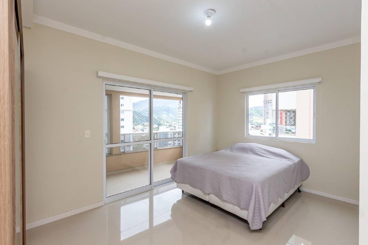 Foto do imóvel Apartamento à venda em Itapema no Summer Palace, 173 m² privativos