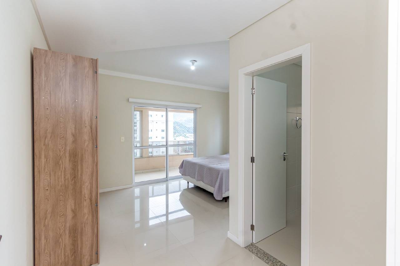 Foto do imóvel Apartamento à venda em Itapema no Summer Palace, 173 m² privativos