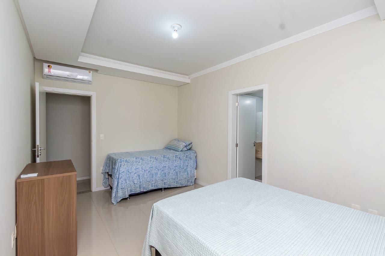 Foto do imóvel Apartamento à venda em Itapema no Summer Palace, 173 m² privativos