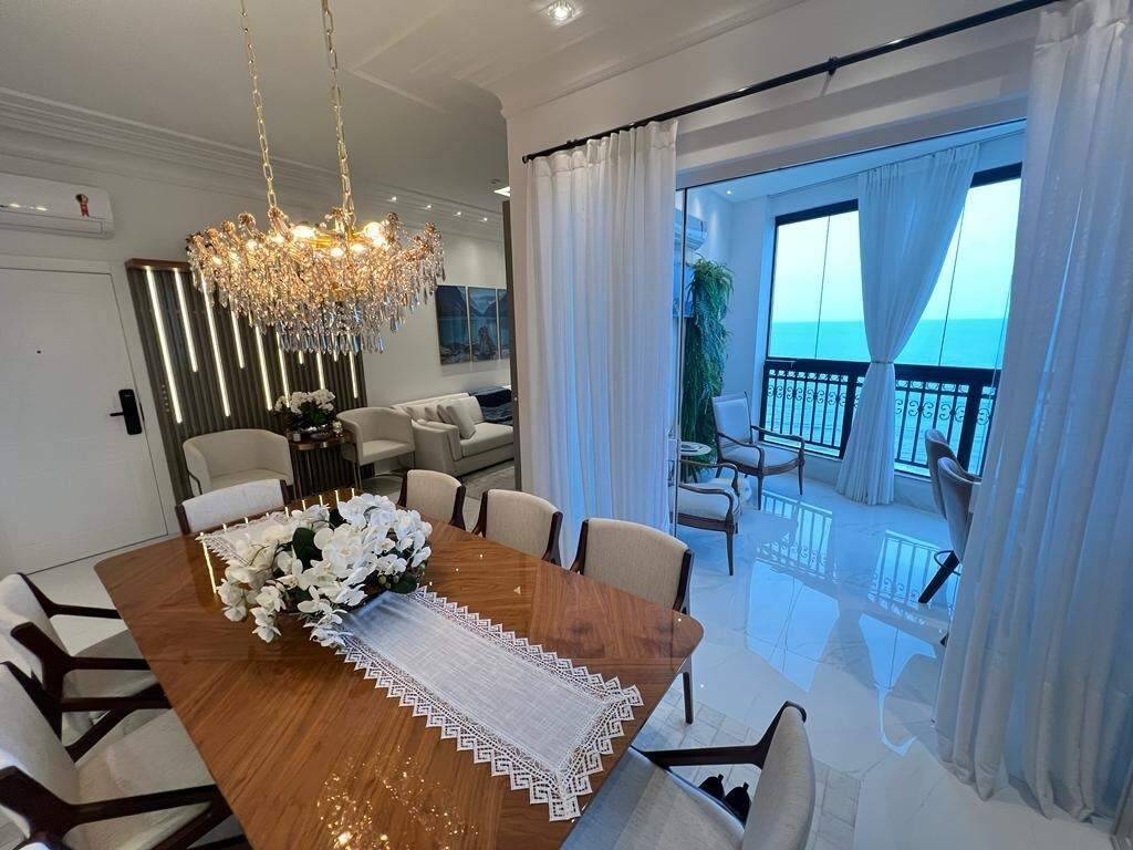 Foto do imóvel Apartamento no La Rivière com 3 suítes e 140m² frente mar – Meia Praia, Itapema