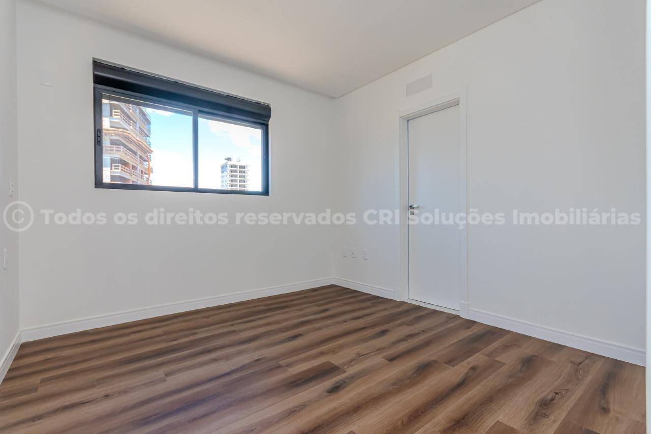 Foto do imóvel Apartamento no Porto Santo Residence em Balneário Perequê, Porto Belo/SC.