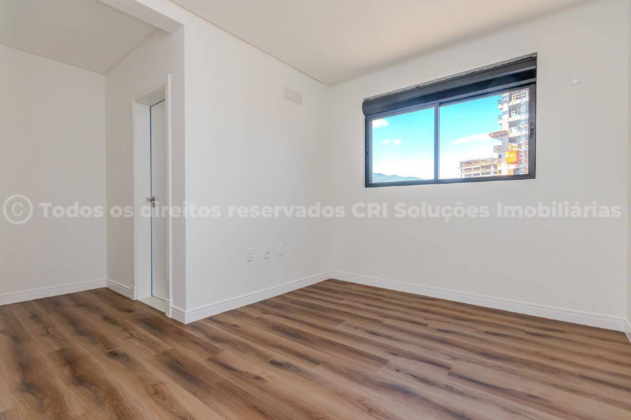 Foto do imóvel Apartamento no Porto Santo Residence em Balneário Perequê, Porto Belo/SC.