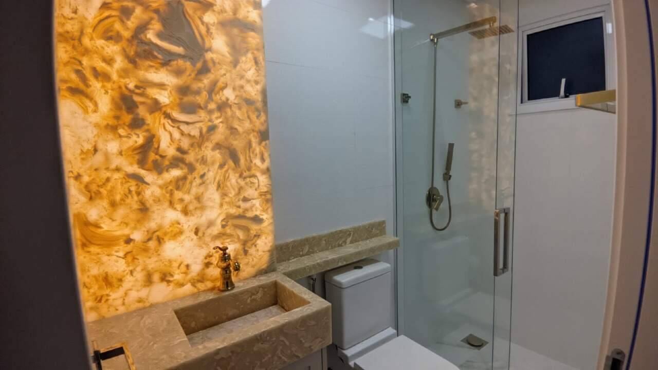 Foto do imóvel Apartamento 100m do mar Meia Praia Itapema | Residencial Porto Villa