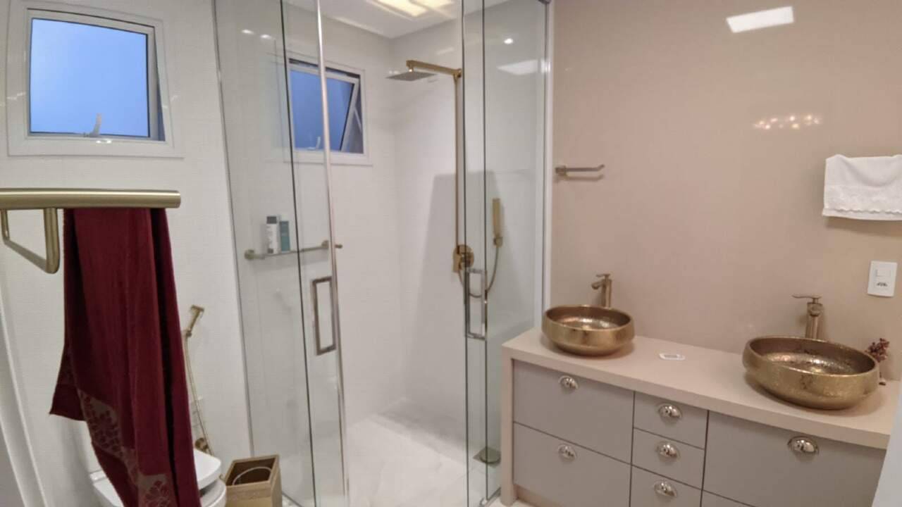 Foto do imóvel Apartamento 100m do mar Meia Praia Itapema | Residencial Porto Villa