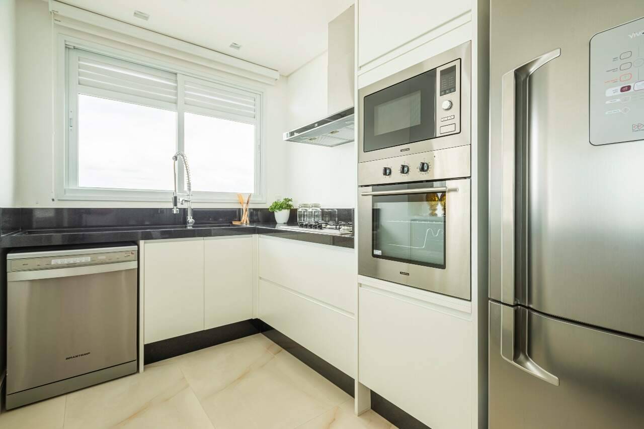 Foto do imóvel Apartamento mobiliado de 182m² no Marina Beach Tower com 3 suítes e marina exclusiva – Balneário Camboriú