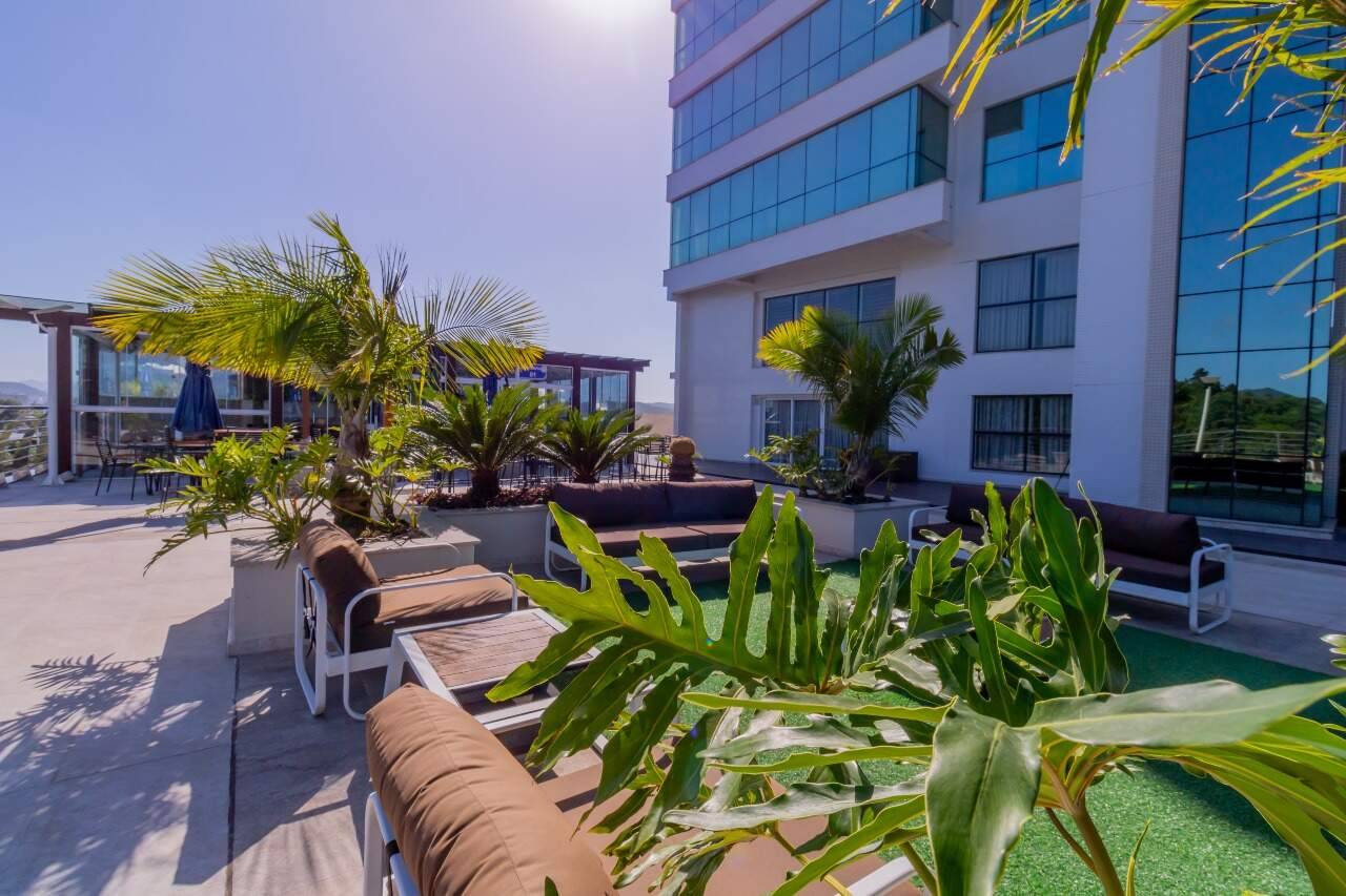 Foto do imóvel Apartamento mobiliado de 182m² no Marina Beach Tower com 3 suítes e marina exclusiva – Balneário Camboriú