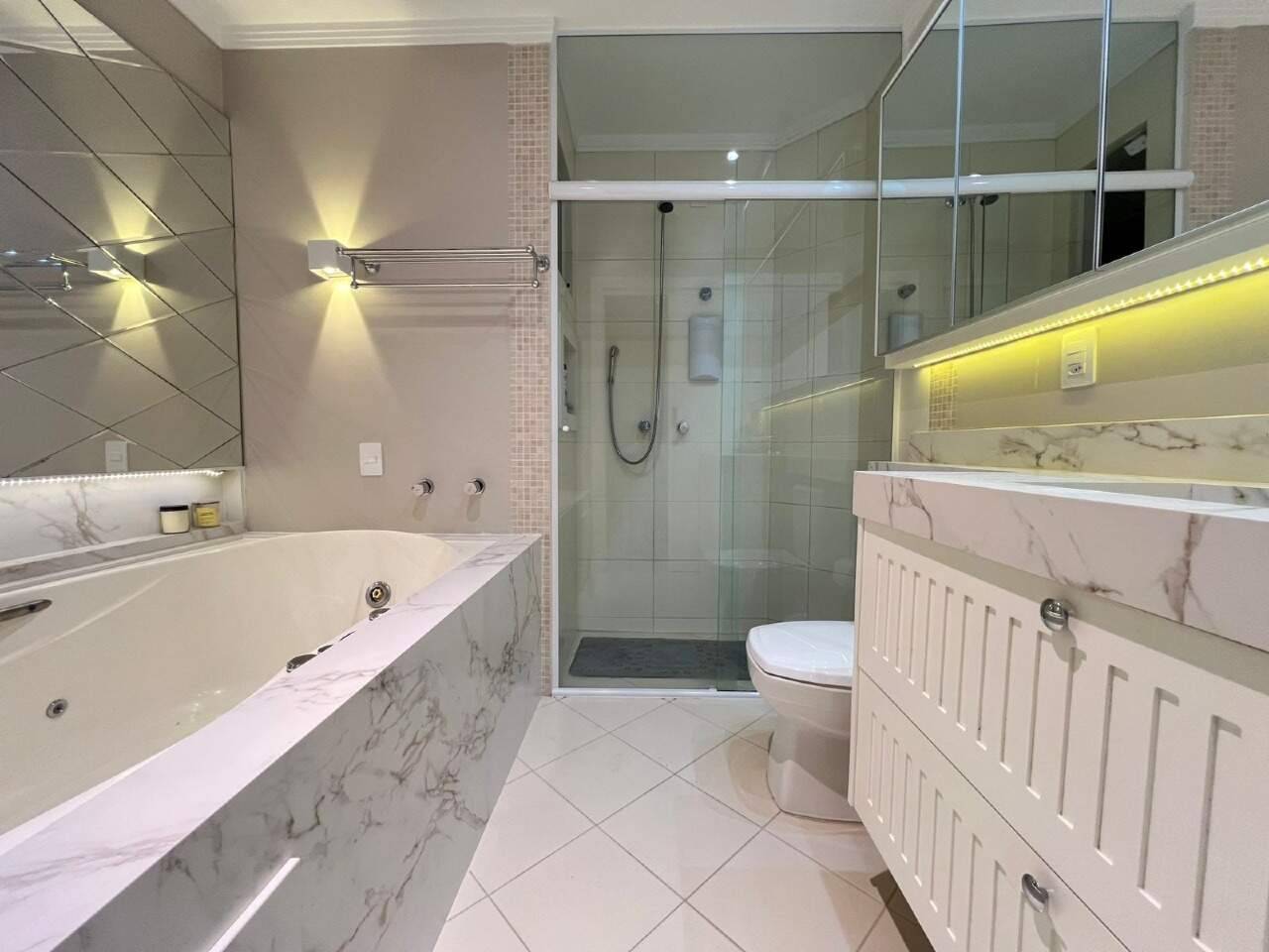 Foto do imóvel Apartamento mobiliado com vista para o mar a 300m da praia