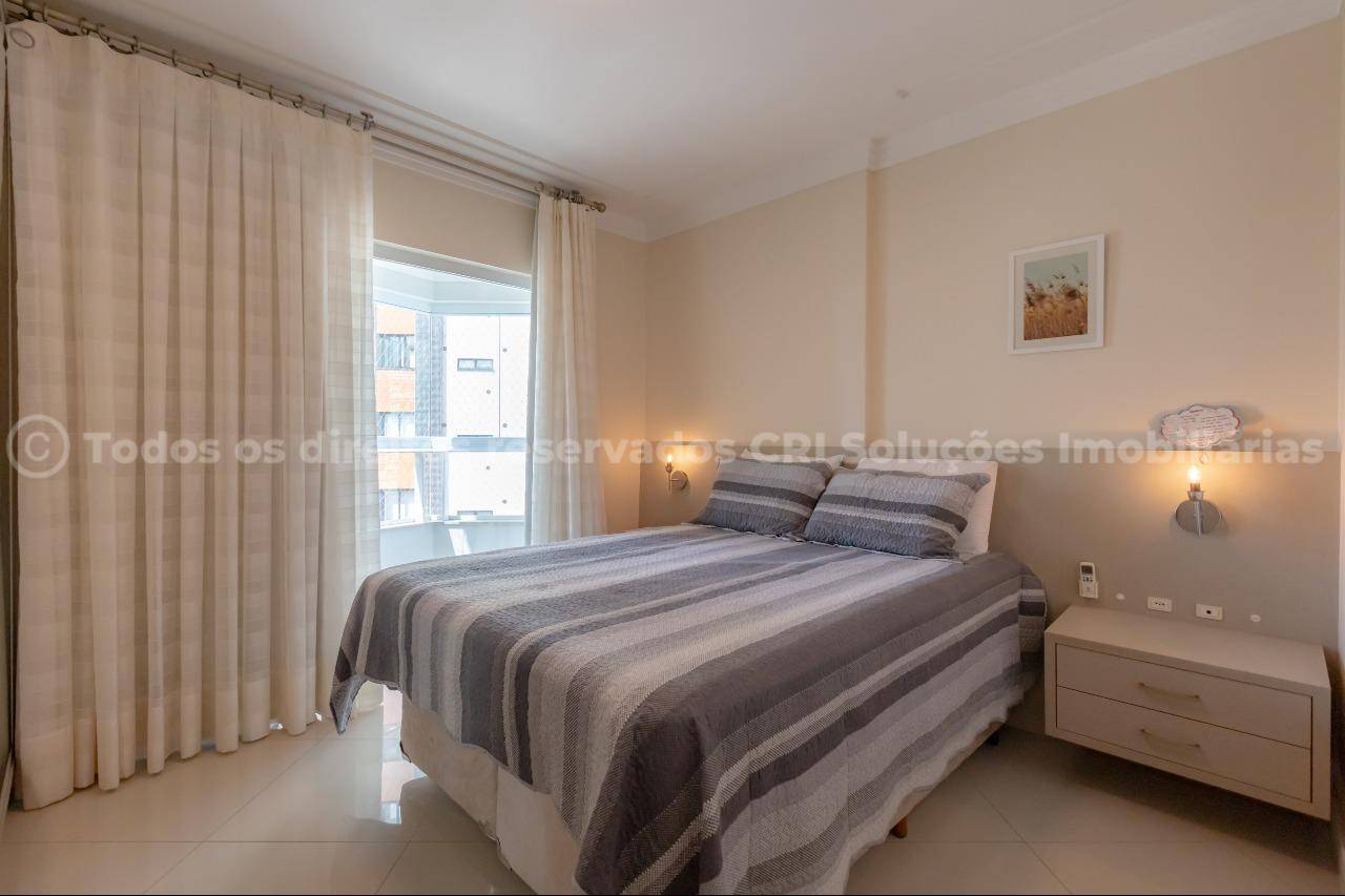 Foto do imóvel Apartamento com 3 quartos no Monte Bianco no Centro de Balneário Camboriú