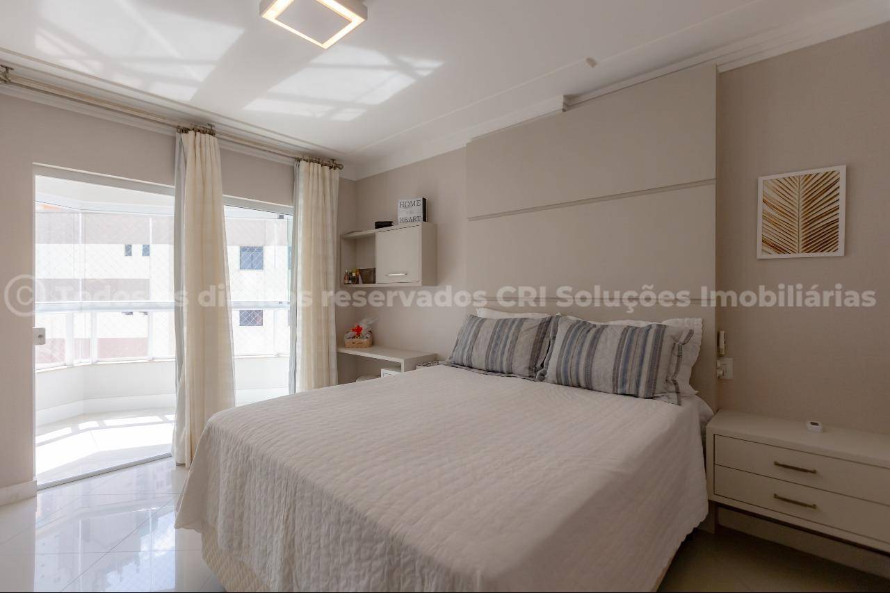 Foto do imóvel Apartamento com 3 quartos no Monte Bianco no Centro de Balneário Camboriú