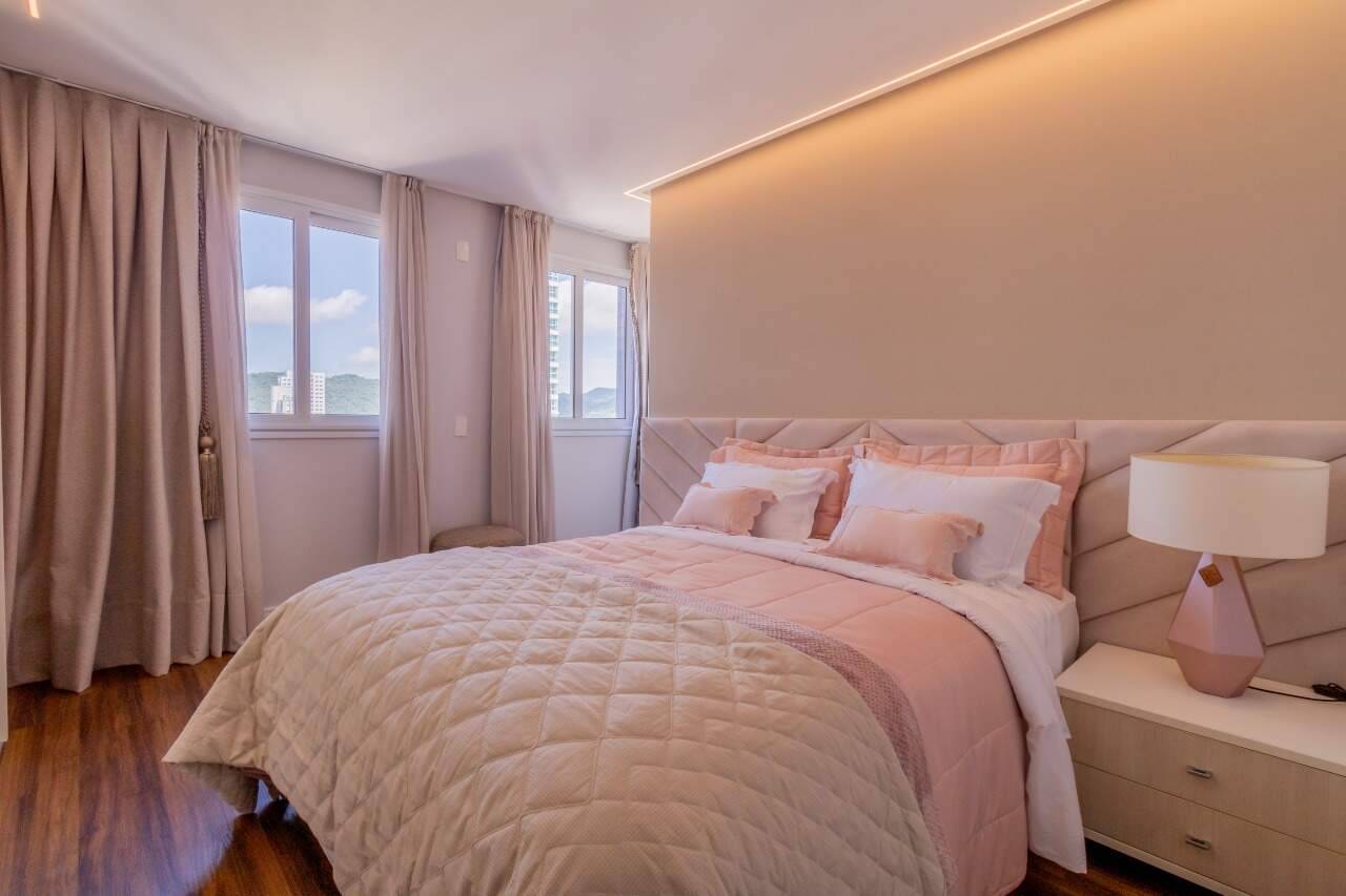 Foto do imóvel Apartamento Vista Mar com 06 suítes á venda no Edifício Victoria Residence no Centro de Balneário Camboriú