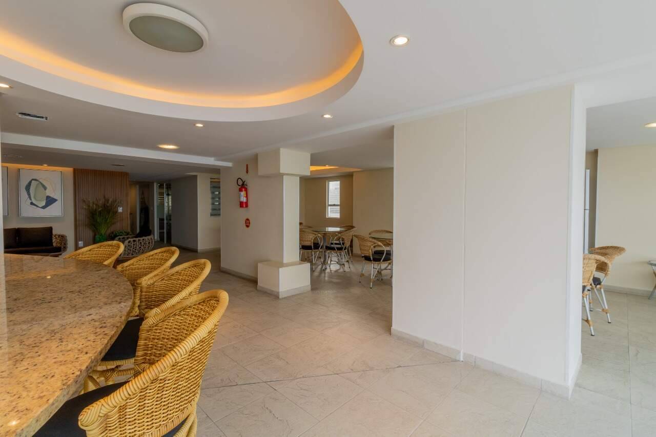 Foto do imóvel Apartamento com 2 Dormitórios no Marquês de Olinda em Balneário Camboriú-Centro