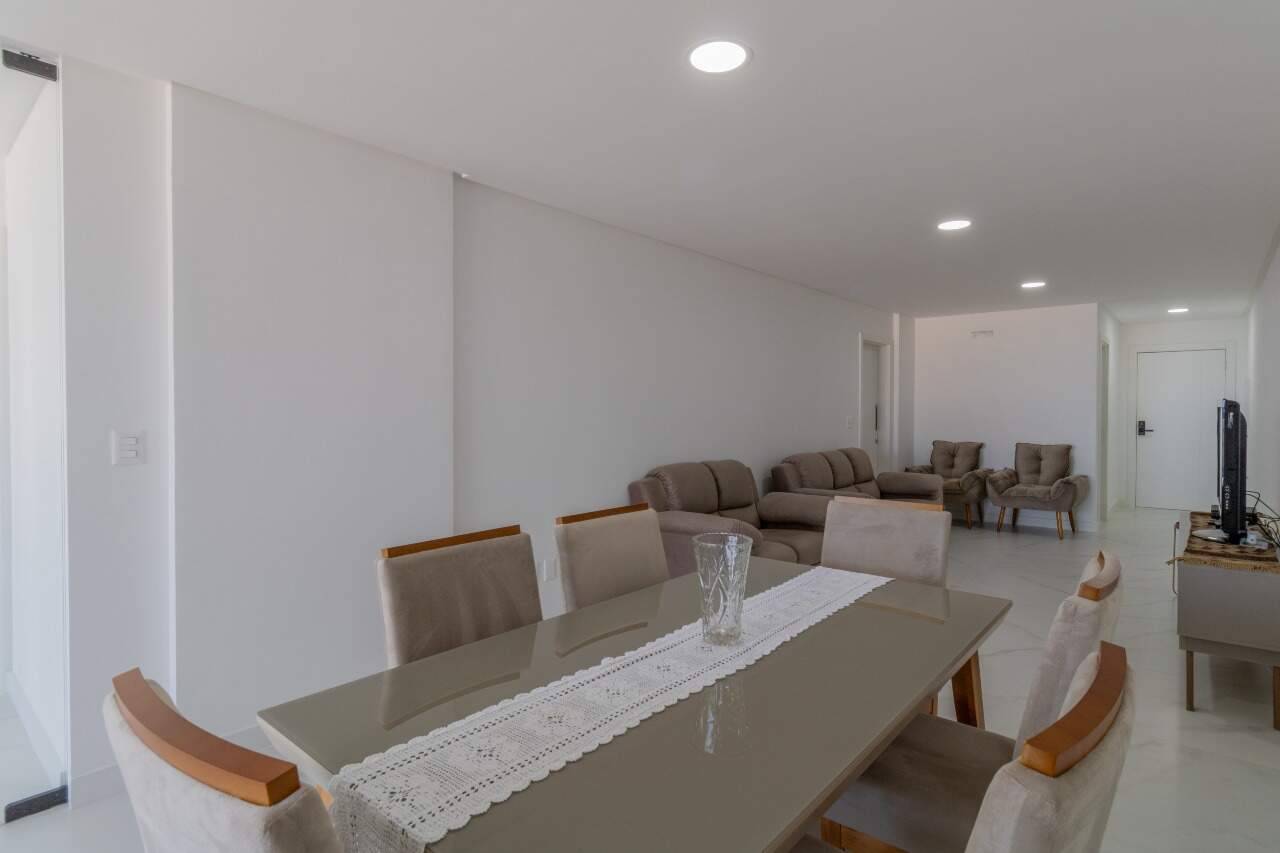 Foto do imóvel Apartamento 3 Suítes à Venda no Edifício Surfers Paradise – Praia Brava, Itajaí