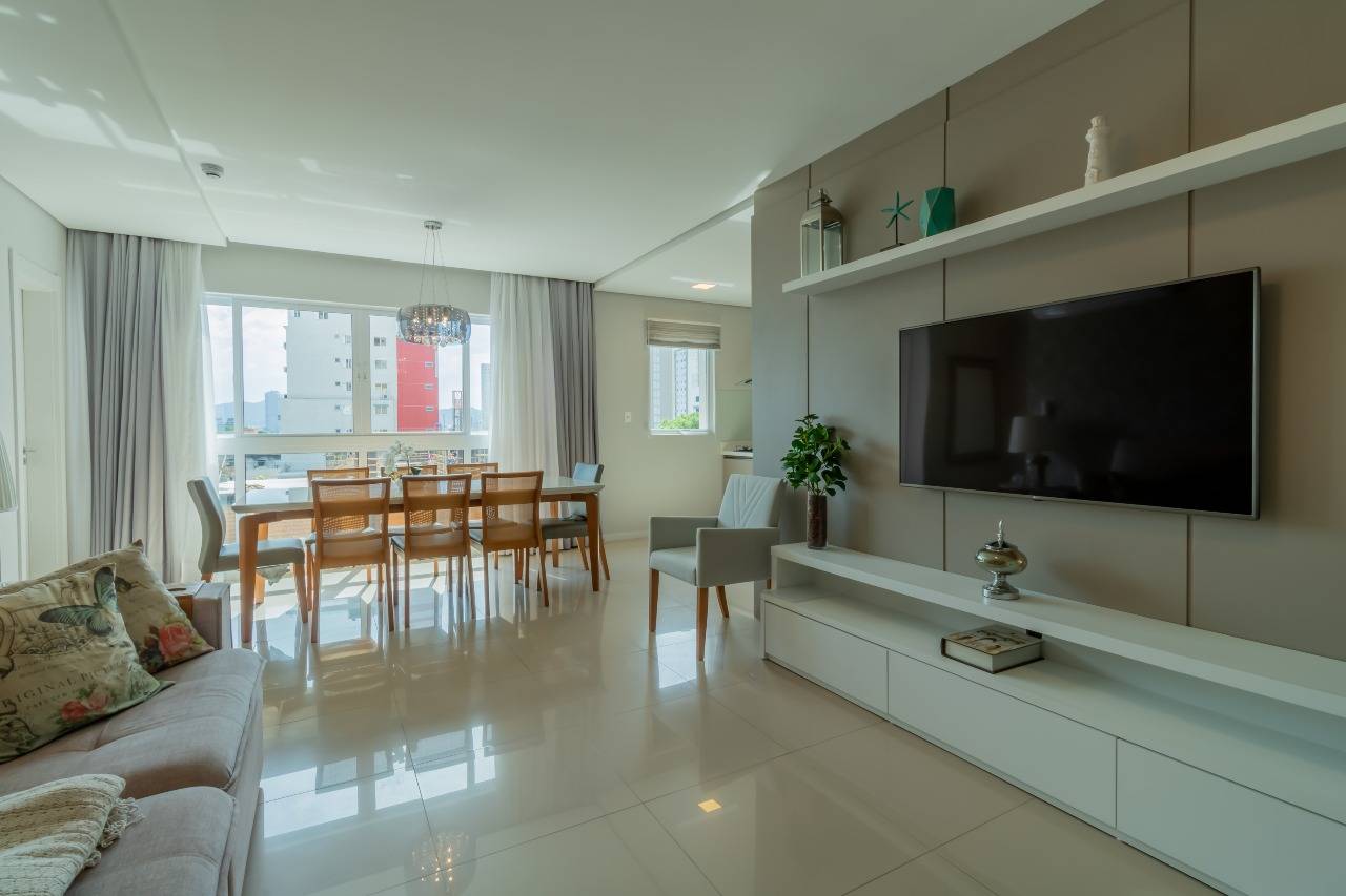 Foto do imóvel Apartamento Mobiliado com 03 dormitórios sendo 01 Suíte no Solar Di Genova em Balneário Camboriú.