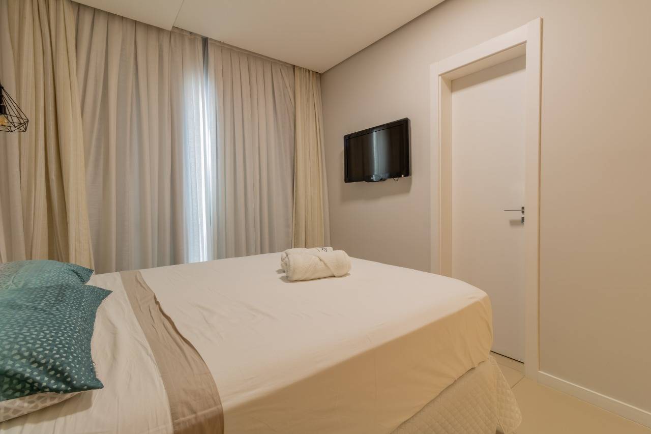 Foto do imóvel Apartamento Mobiliado com 03 dormitórios sendo 01 Suíte no Solar Di Genova em Balneário Camboriú.