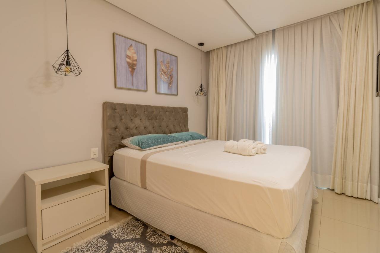 Foto do imóvel Apartamento Mobiliado com 03 dormitórios sendo 01 Suíte no Solar Di Genova em Balneário Camboriú.