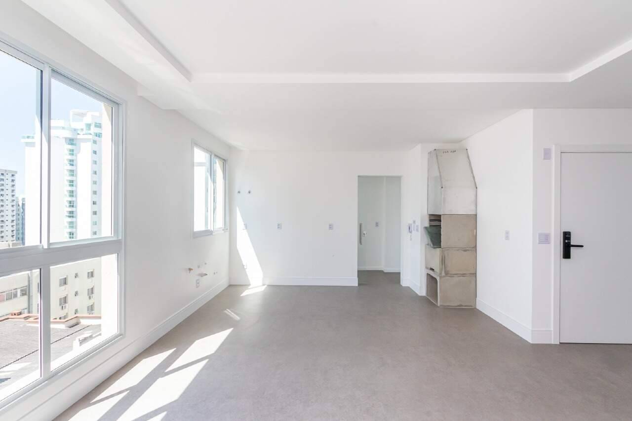 Foto do imóvel Apartamento no Edifício Villa Alba | 4 Suítes, 5 Banheiros | Balneário Camboriú