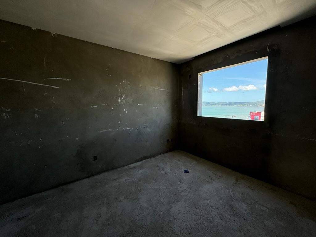 Foto do imóvel Apartamento Vista Mar com 4 Suítes no Edifício Diamond Tower em Meia Praia