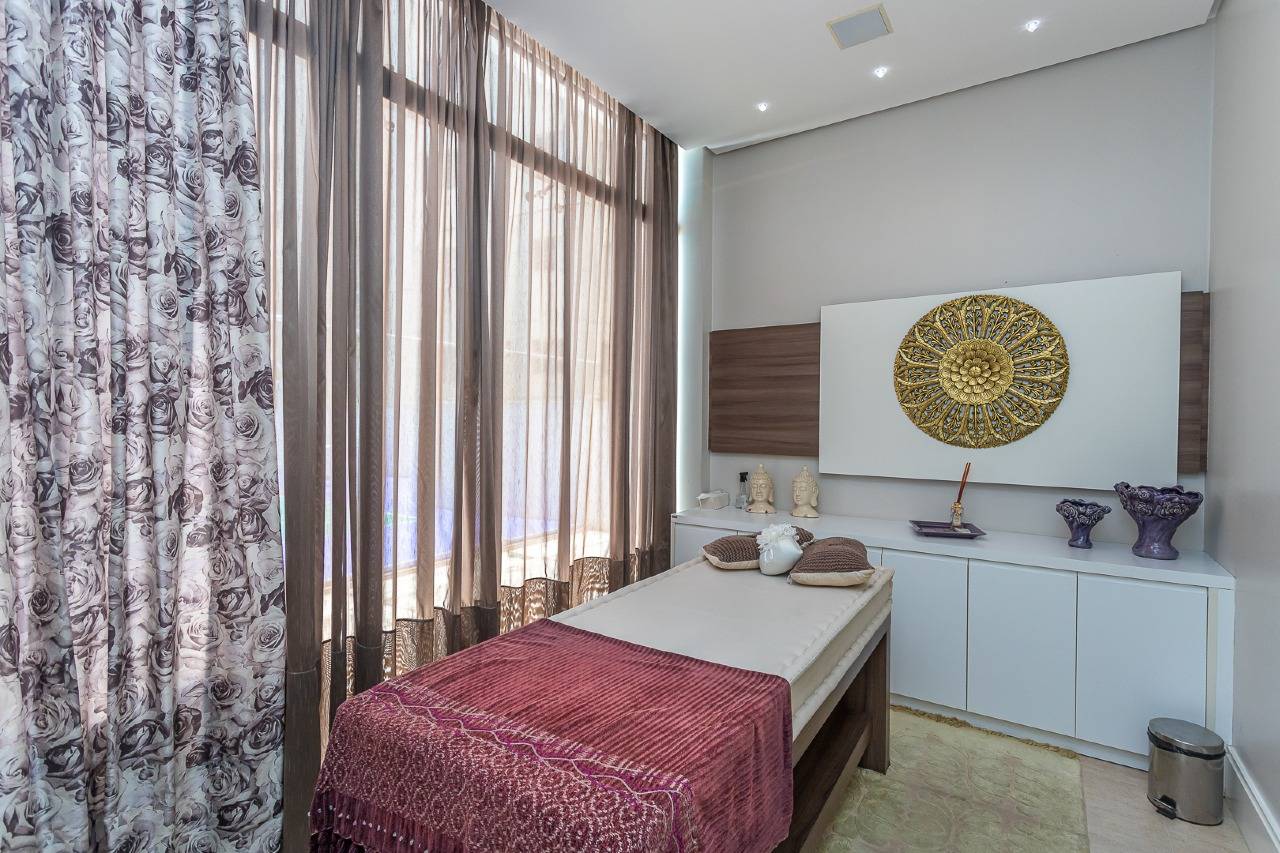 Foto do imóvel Apartamento com 03 suítes no Lê Majestic em Balneário Camboriú.