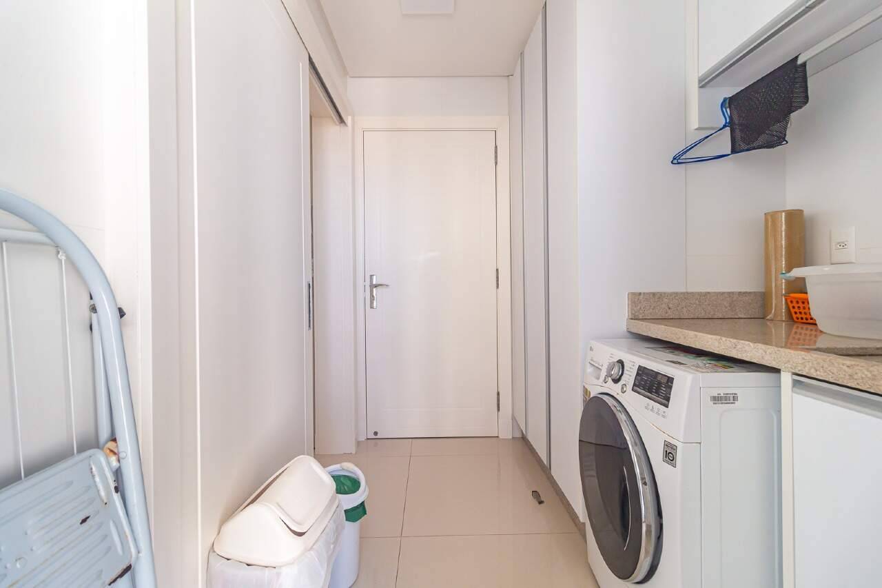 Foto do imóvel Apartamento 04 dormitórios no Solar Gonçalves na Barra Norte Balneário Camboriú