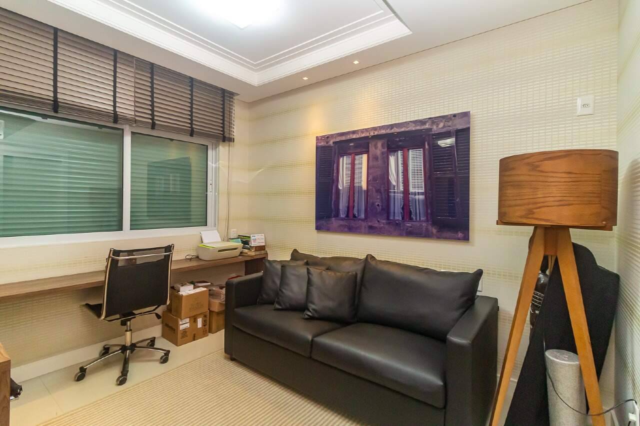 Foto do imóvel Apartamento 04 dormitórios no Solar Gonçalves na Barra Norte Balneário Camboriú