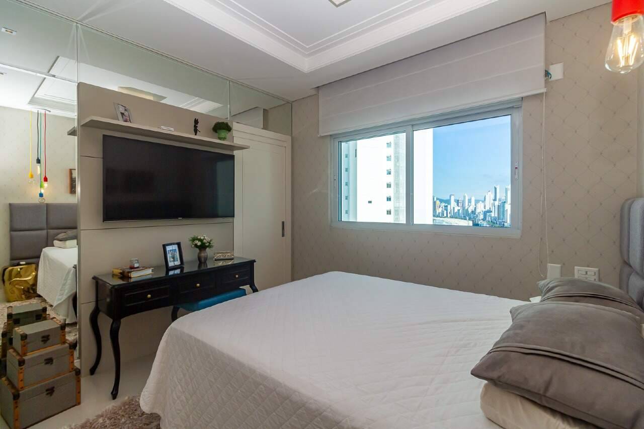 Foto do imóvel Apartamento 04 dormitórios no Solar Gonçalves na Barra Norte Balneário Camboriú