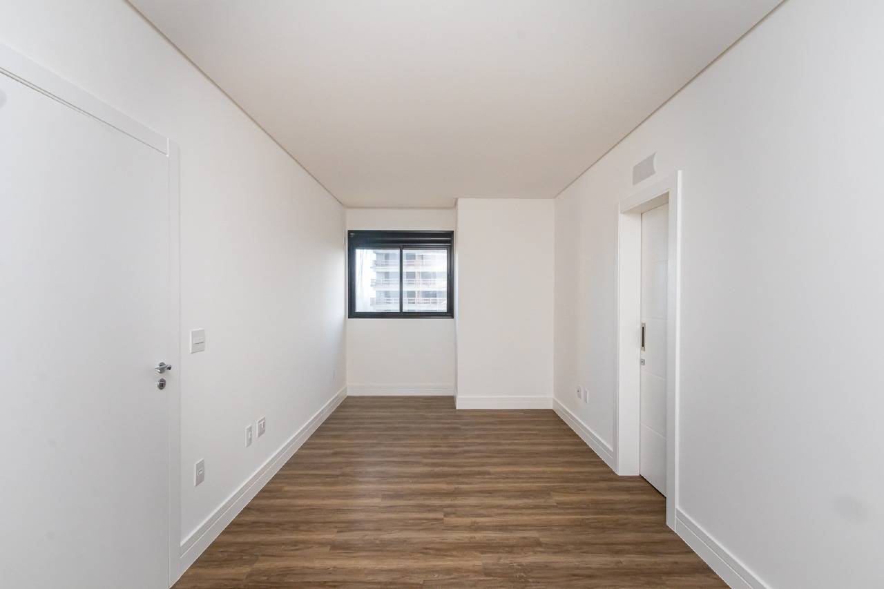 Foto do imóvel Apartamento a venda no Edificio Doha Tower com 04 Quartos sendo 04 Suites em Itapema Meia Praia