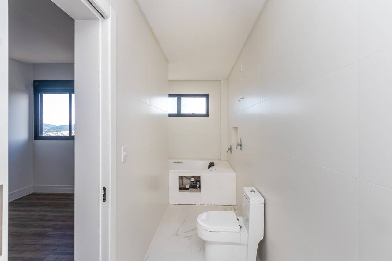 Foto do imóvel Apartamento a venda no Edificio Doha Tower com 04 Quartos sendo 04 Suites em Itapema Meia Praia