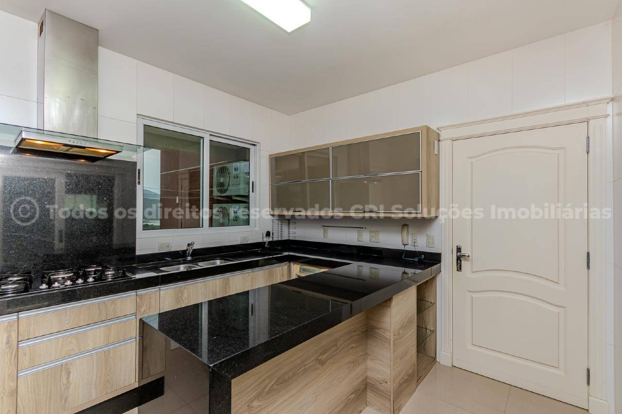 Foto do imóvel Apartamento mobiliado no Beverly Hills com vista para o mar – Balneário Camboriú