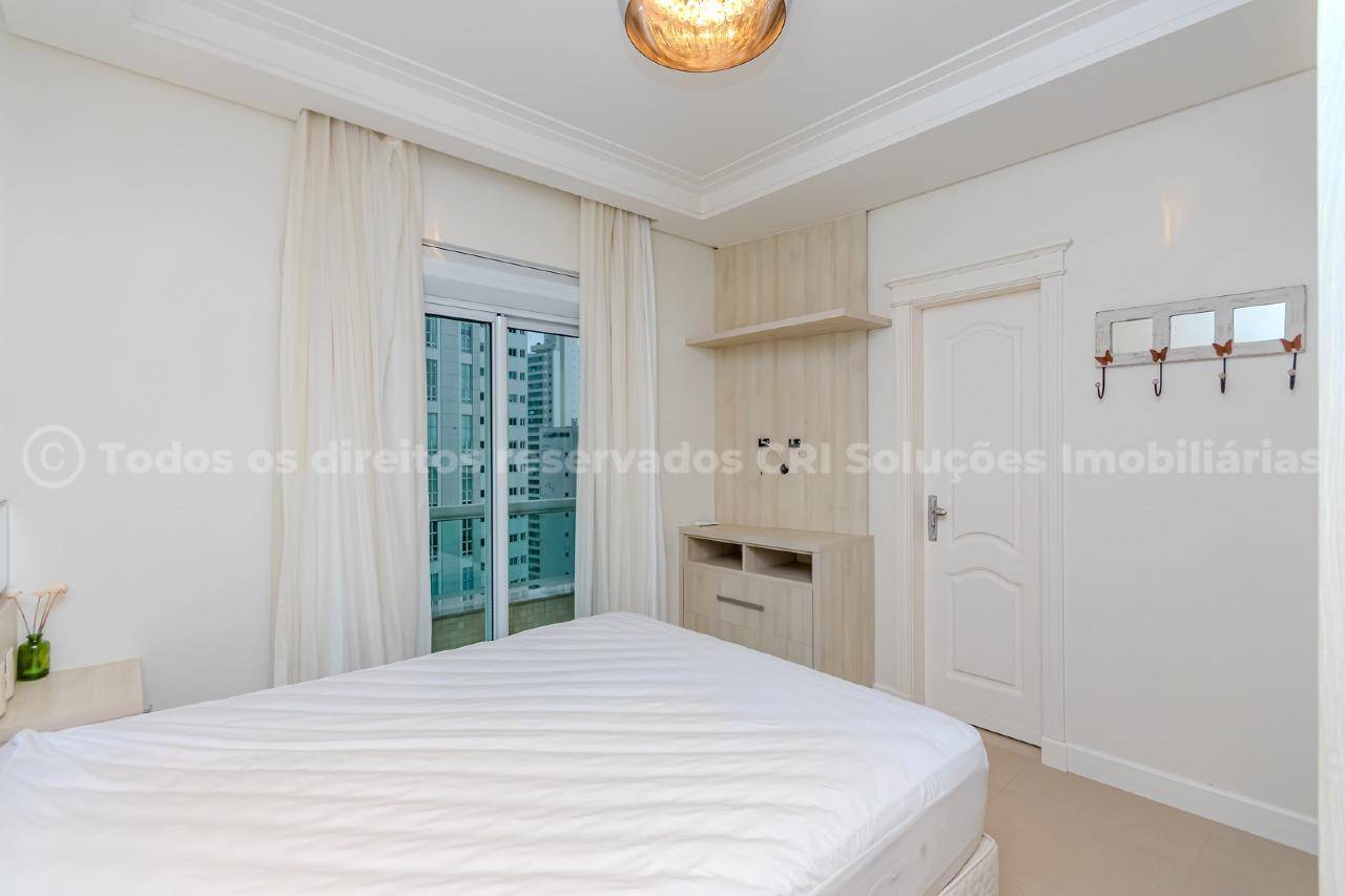 Foto do imóvel Apartamento mobiliado no Beverly Hills com vista para o mar – Balneário Camboriú