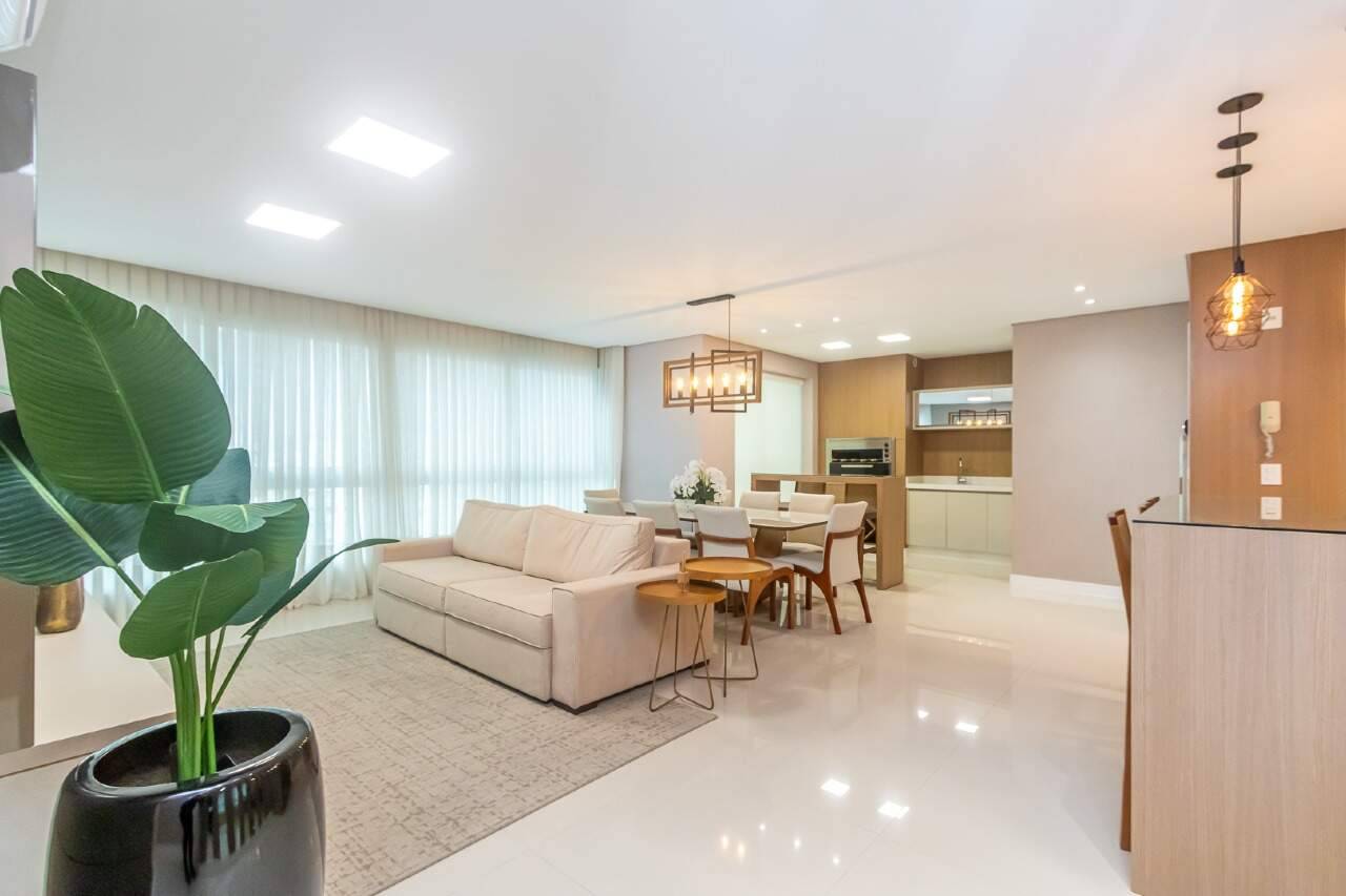 Foto do imóvel Apartamento Mobiliado com 04 dormitórios á venda no Edifício Puerto Velero em Balneário Camboriú
